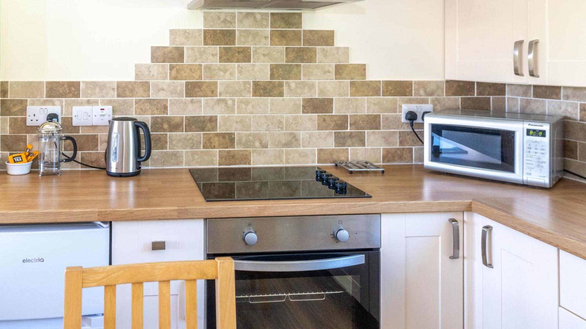 Ta Mill Cottages & Lodges - Meadowview Chalet 1 لاونسستون المظهر الخارجي الصورة